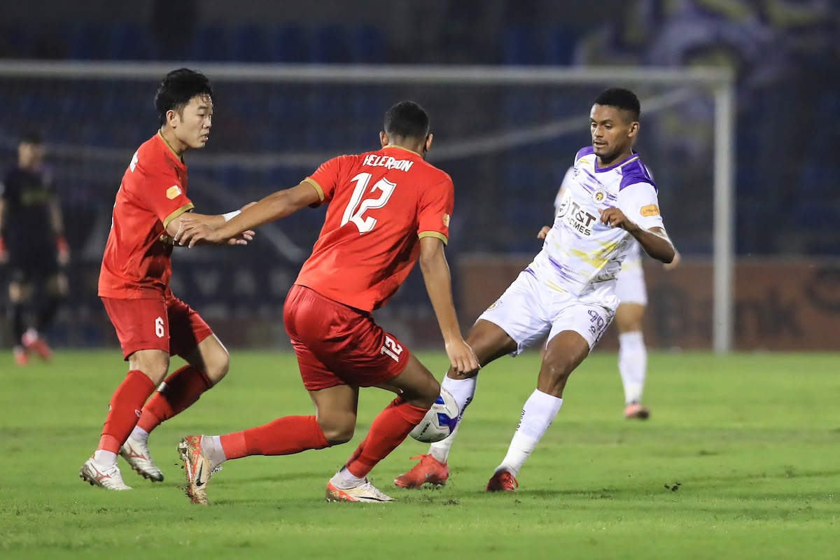 Coach Nguyen Thanh Cong and farewell to Ha Tinh full of regret 2