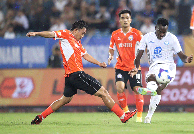Mpande striker will return to Hai Phong after 1 year of playing for Nam Dinh