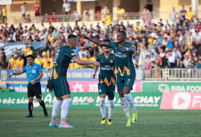 HAGL broke out the number 1 striker - Brandao after V.League 2024/25 lower screen - Photo: CTV 