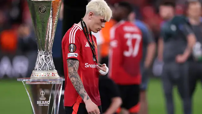 Garnacho decided to leave MU after not being kicked in the Europa League final