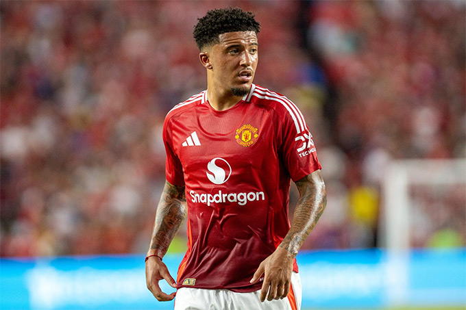 MU wants to get Sancho from Old Trafford soon
