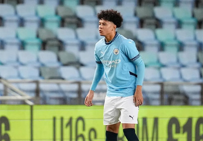 Man City considers Dante Headley as the future of the team