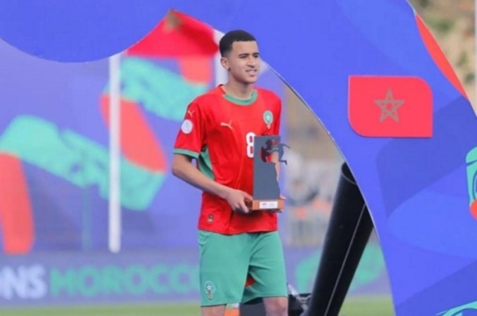Ouazane chose the color of the Morocco shirt to join