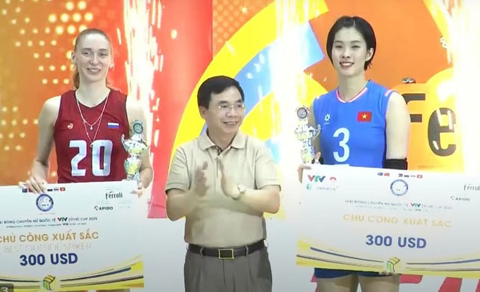 Thanh Thuy received the title of excellent attack