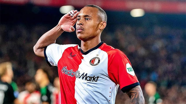 Marseille is ready to buy Paixao for 28 million euros