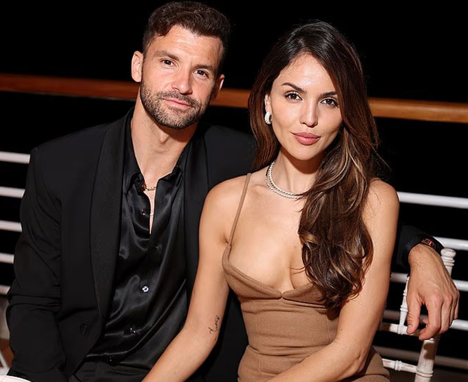 Girlfriend Eiza Gonzalez quickly comforted him on MXH