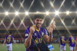 Hanoi FC broke up with the American overseas defender after a season