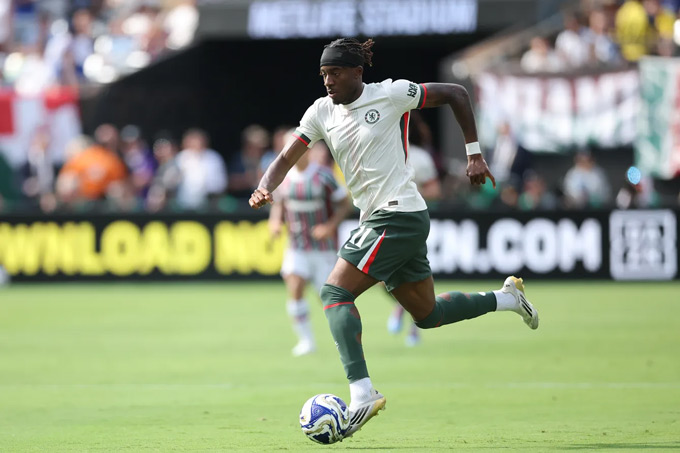 Madueke is one of 3 players coming to Arsenal