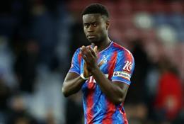 Liverpool spent 40 million pounds to buy a new center -back
