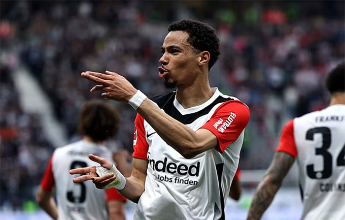 The fact that Newcastle asked to buy ekitike will pave the way so that Liverpool has Isak