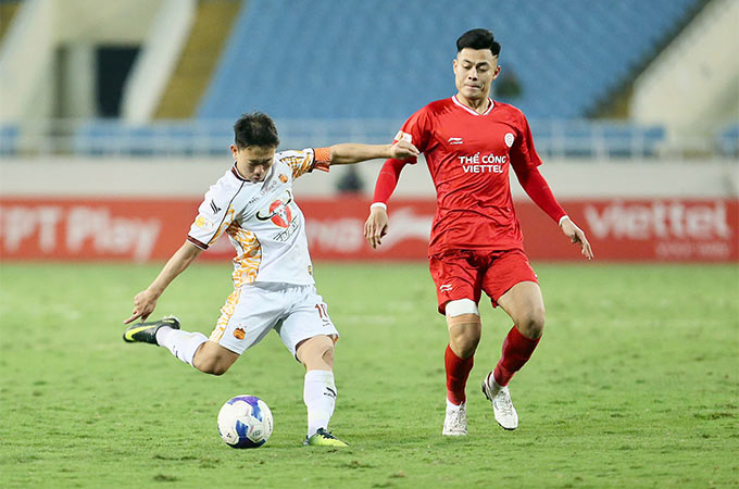 With his experience and class, Minh Vuong is expected to help Binh Phuoc play V.League next season - Photo: Minh Tuan 