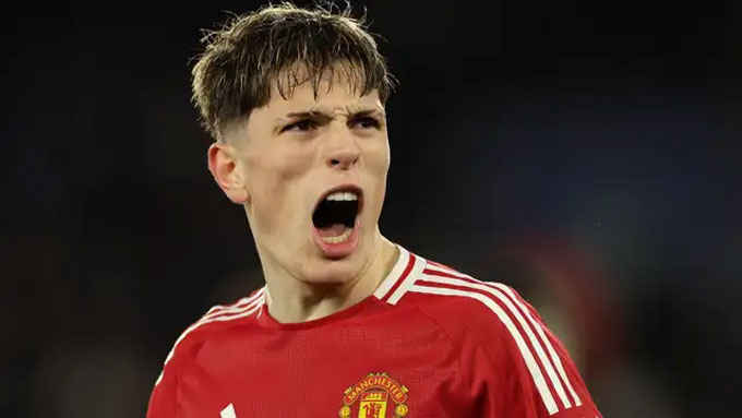 Garnacho publicly demanded to leave MU but wanted to continue playing in the Premier League