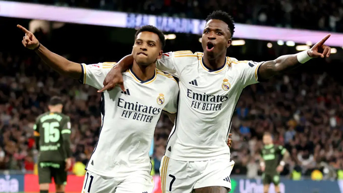 Vinicius can leave Real Madrid before Rodrygo (left)