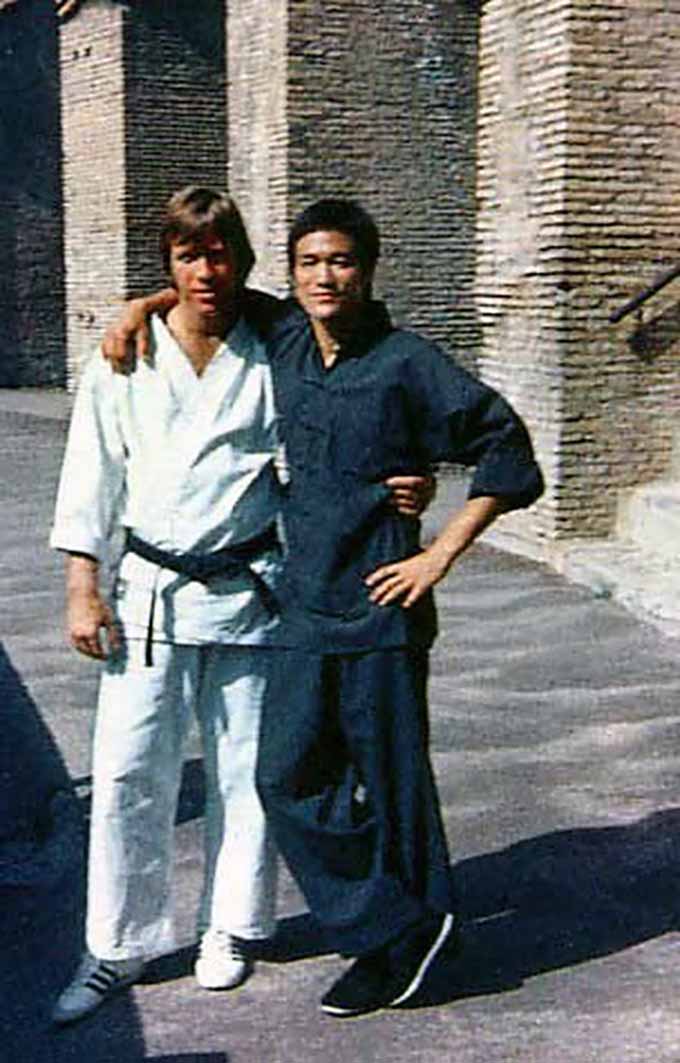 The friendship between the legendary Ly Tieu Long and the martial artist Chuck Norris