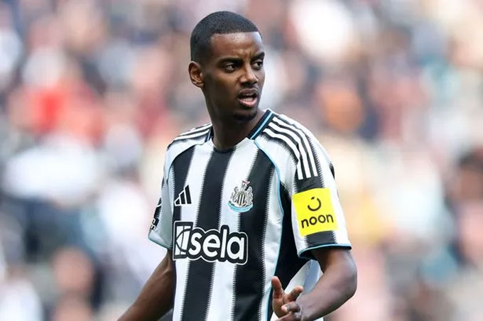 Newcastle may sell Isak but the price is not cheap