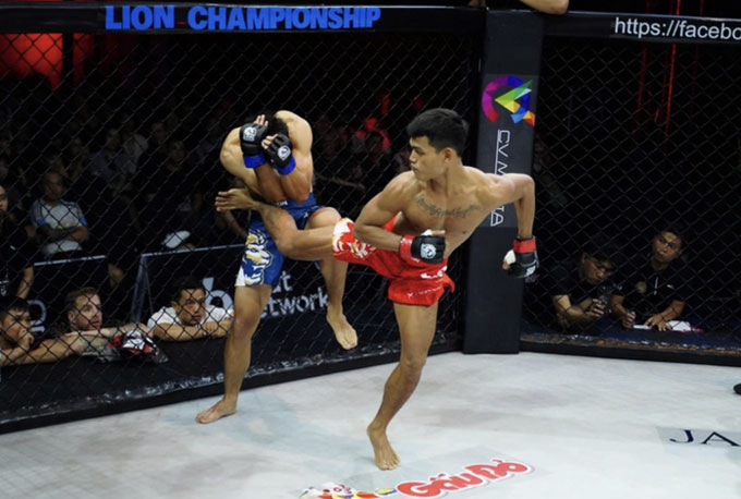 The situation Dinh Trung Hieu received a stone attack at Lion Championship 24