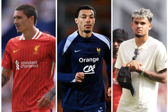 Liverpool is facing a pretty headache problem after owning Ekitike (middle)