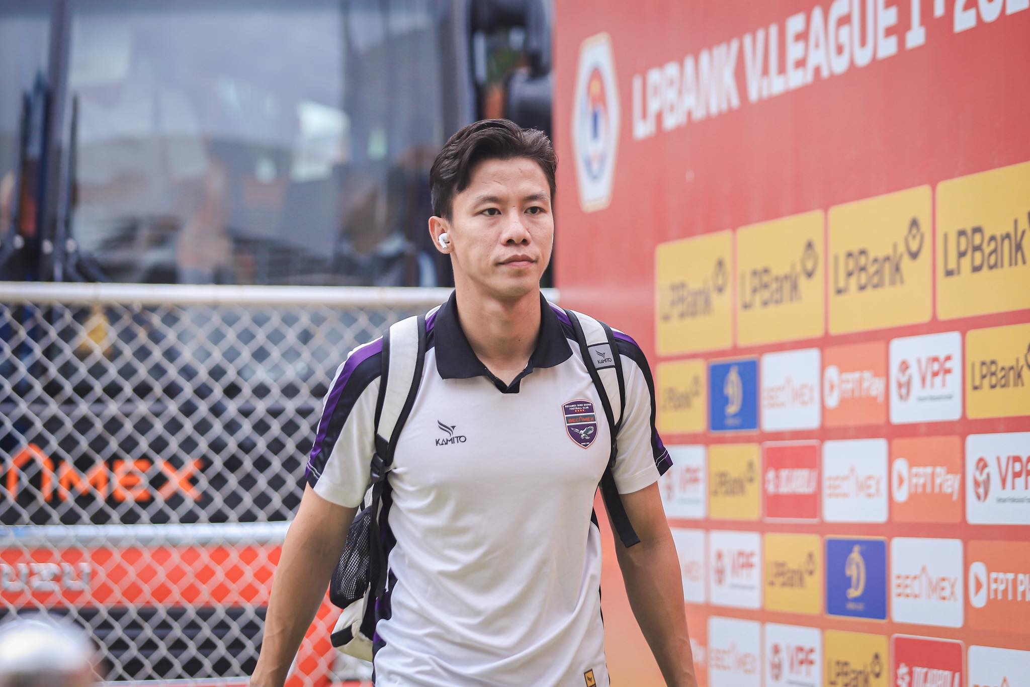 Que Ngoc Hai joined Dong A Thanh Hoa expectation after a transfer 1 deal