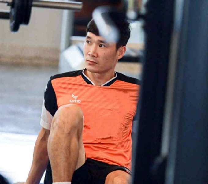 Nguyen Cong docked in Hanoi Club 