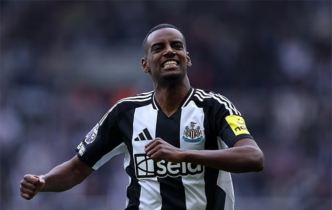 Liverpool is determined to recruit Isak