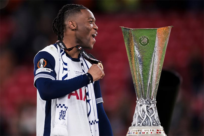 Real Madrid and AC Milan are interested in Udogie