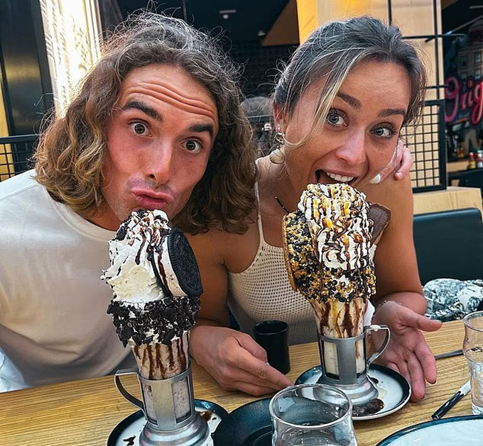 Tsitsipas and Badosa once made fans crazy about emotional moments