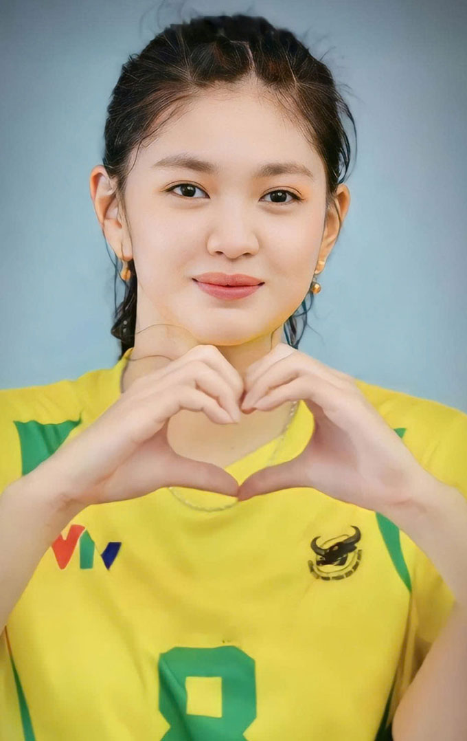 16 -year -old volleyball brush Trinh Huynh Bao Ngoc