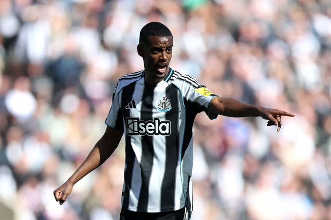 Newcastle will not sell Isak