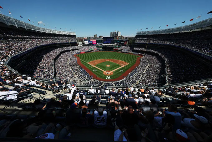 The video was recorded on the stadium where the baseball match between New York Yankees and Philadelphia Phillies