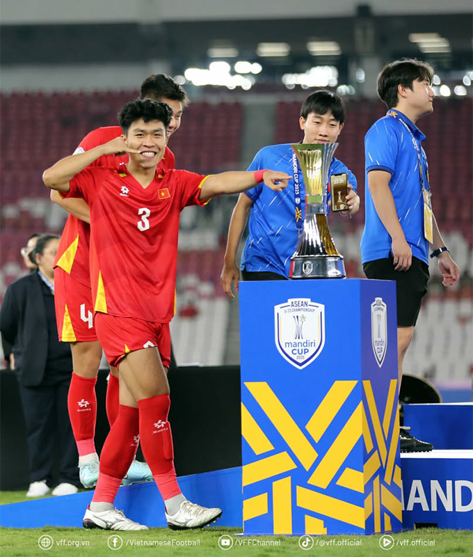 Ly Duc is considered an ideal addition of the defense of CAHN - Photo: Anh Khoa 