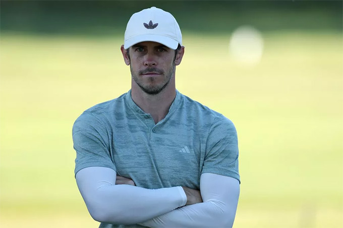 Bale only considered golf as a sport for entertainment