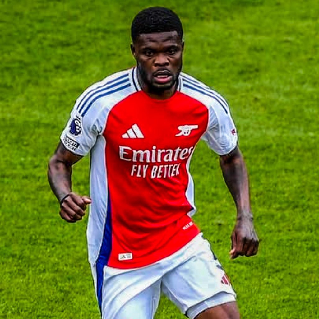 Arsenal fans hope Partey can join Villarreal and have no trouble with the law