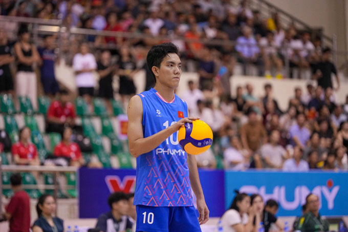Bich Tuyen will suffer a lot of professional pressure