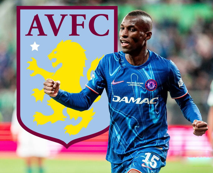 Jackson is in the sight of Villa