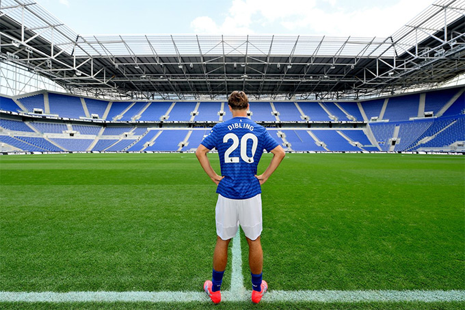 Dibling will wear the number 20 in Everton