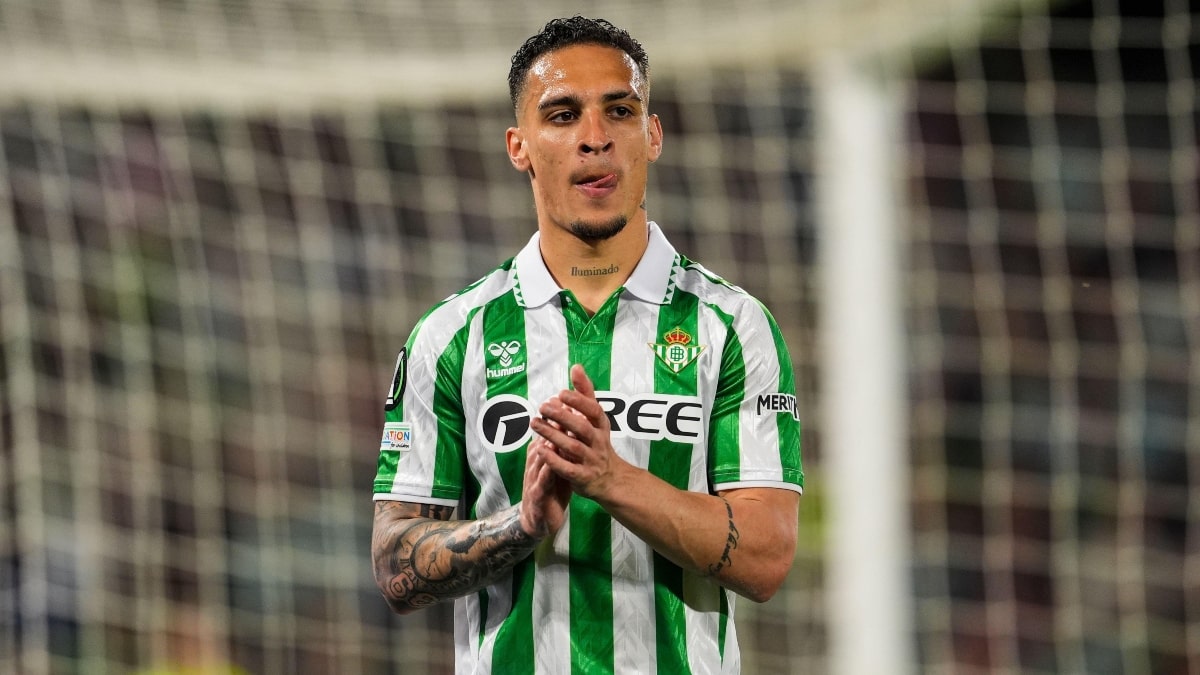 Antony will soon be reunited with Betis