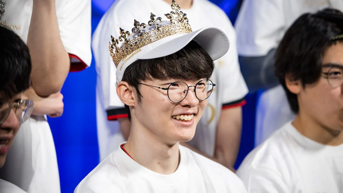 Faker is the immortal legend of League of Legends