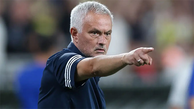 Jose Mourinho is preparing to welcome the rookie from West Ham