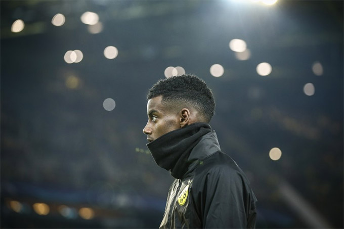 Newcastle's Isak striker is still Liverpool's top goal