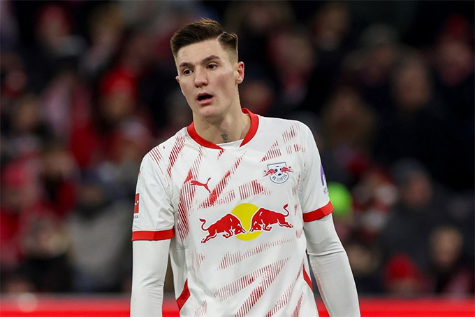 Sesko is still the number 1 target of MU