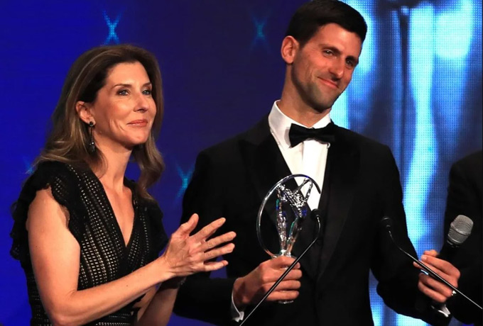 Djokovic chose the beautiful legendary female Monica Seles as the coach