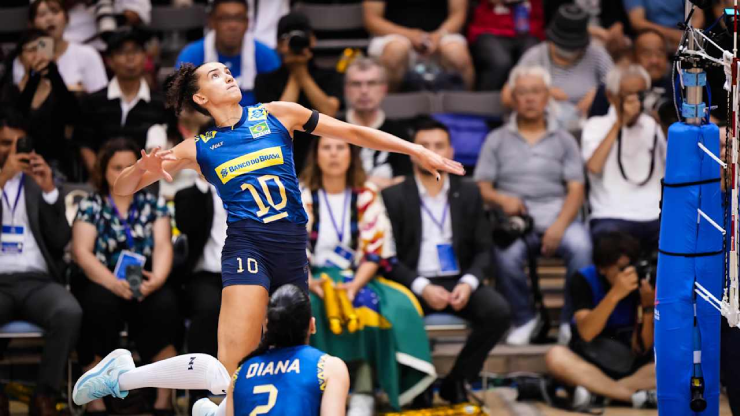 Brazilian women's recruitment to victory