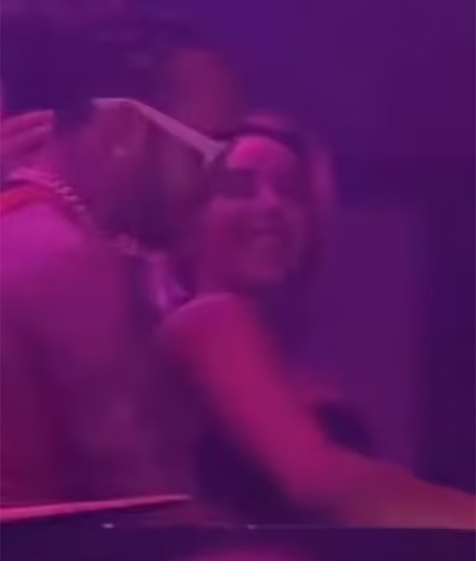 The moment Lewis Hamilton embraces the female model Violetta Bert causing social network fever