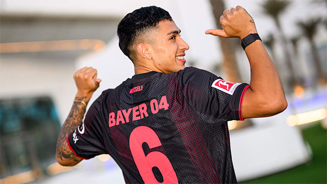 Leverkusen recruited Fernandez just hours after firing the coach of HAG