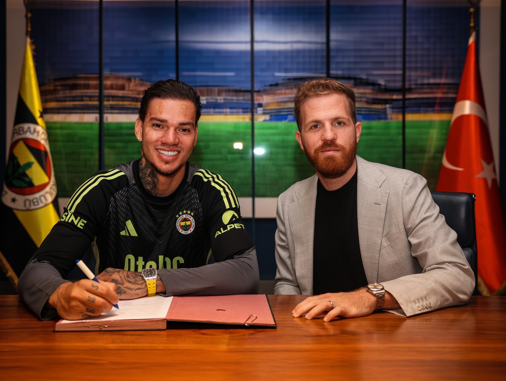 Fenerbahce Ki contracted with Mon Ederson