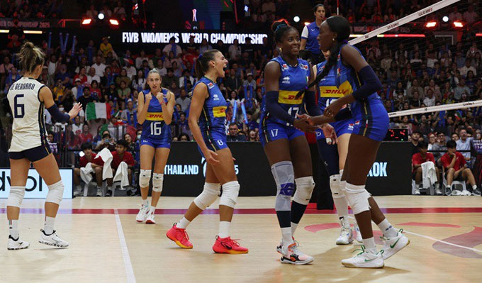 Italy defeated Türkiye after 5 sets in the final of the World Championship Tournament 2025