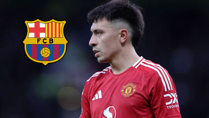 Lisandro Martinez is in the sights of Barca