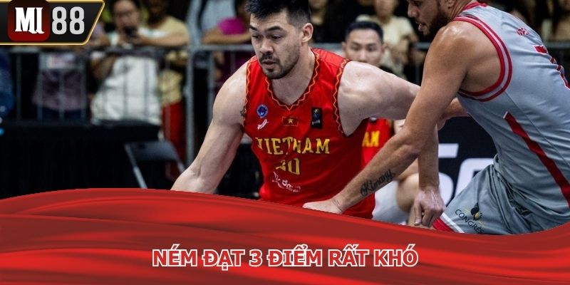 Tỉ số bóng rổ đạt 3 điểm khá hiếm trong trận